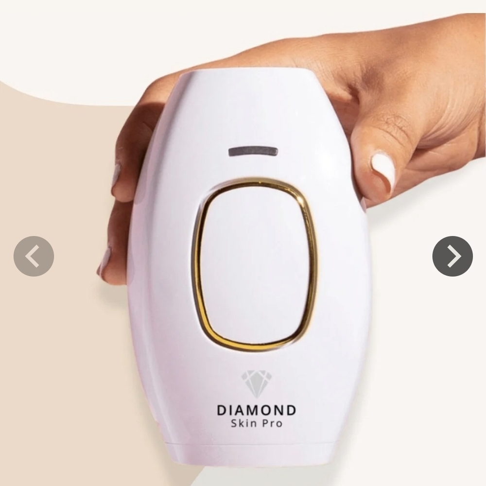 Diamond Pro IPL White and Gold Hair Removal Device